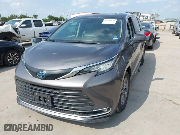 2023 Toyota Sienna XLE with VIN 5TDYRKEC4PS163555, listed as a IAAI auction lot 42102074 with 56,906 mi miles. Bid and sale history available at carsss.com. Image 18.