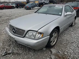2000 Mercedes-Benz SL-Class with VIN WDBFA68FXYF193025, listed as a Copart auction lot 81906814 with 181,889 mi miles and Clean Title. Bid and sale history available at carsss.com. Image 2.