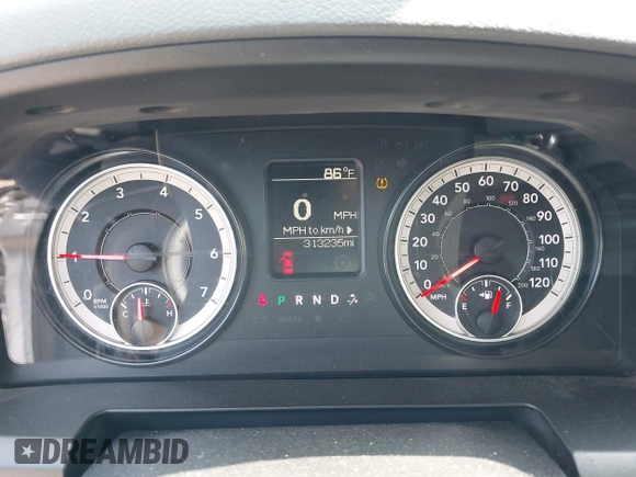 2016 Ram 1500 Tradesman z VIN 1C6RR7KG3GS305742, wystawiony jako IAAI lot #42548001 z przebiegiem 313 235 mil mil oraz . Historia ofert i sprzedaży dostępna na DreamBid. Obrazek 7.