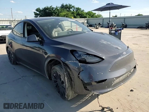2022 Tesla Model Y Performance with VIN 7SAYGDEF8NF384270, listed as a Copart auction lot 56718215 with Not provided miles and Salvage title. Bid and sale history available at DreamBid. Image 14.