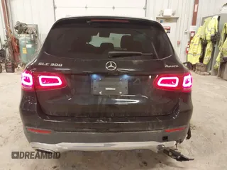 2022 Mercedes-Benz GLC 300 with VIN W1N0G8EB8NV370264, listed as a IAAI auction lot 41867375 with 16,548 mi miles and . Bid and sale history available at DreamBid. Image 16.