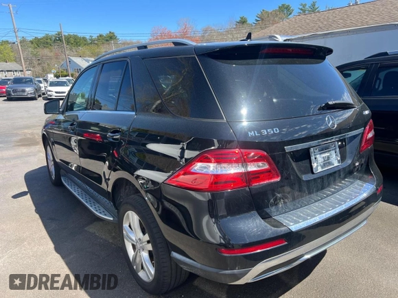 2012 Mercedes-Benz M ML 350 with VIN 4JGDA5HB8CA056893, listed as a Copart auction lot 55484165 with 216,663 mi miles and Clean Title. Bid and sale history available at carsss.com. Image 3.