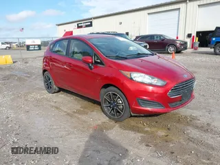 2018 Ford Fiesta SE z VIN 3FADP4EJ0JM140432, wystawiony jako IAAI lot #41485940 z przebiegiem 111 272 mil mil oraz . Historia ofert i sprzedaży dostępna na DreamBid. Obrazek 1.