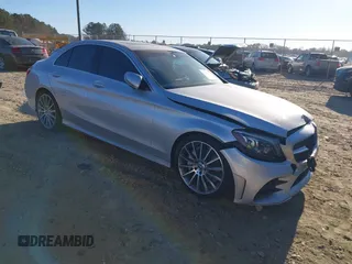 2019 Mercedes-Benz C 300 with VIN 55SWF8DB2KU303223, listed as a IAAI auction lot 41028551 with 62,729 mi miles and . Bid and sale history available at DreamBid. Image 1.