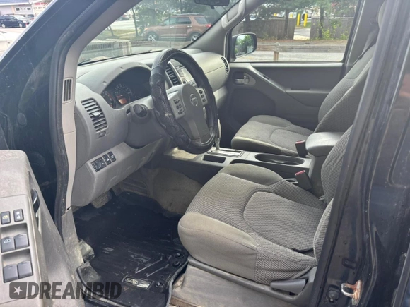 2018 Nissan Frontier Pro-4X with VIN 1N6AD0EV0JN746950, listed as a Copart auction lot 65213085 with 196,003 mi miles and Clean title. Bid and sale history available at DreamBid. Image 5.