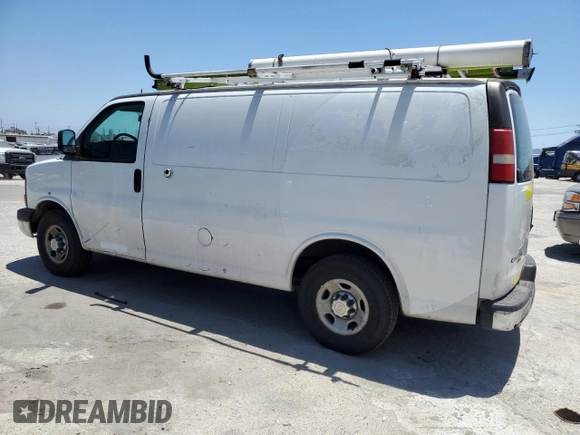 2014 Chevrolet Express Cargo Van with VIN 1GCWGFCB2E1122236, listed as a Copart auction lot 72826254 with 70,696 mi miles and Clean Title. Bid and sale history available at carsss.com. Image 2.
