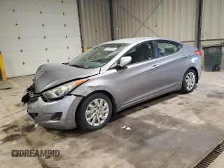 2013 Hyundai Elantra GLS z VIN KMHDH4AE2DU643181, wystawiony jako Copart lot #60836555 z przebiegiem 111 130 mil mil oraz Czysty tytuł • Clean title. Historia ofert i sprzedaży dostępna na DreamBid. Obrazek 1.