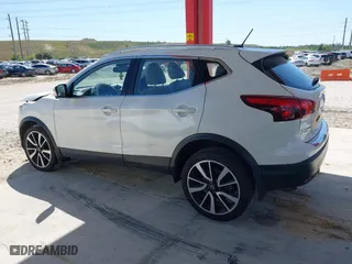 2019 Nissan Rogue Sport SV with VIN JN1BJ1CP8KW223426, listed as a IAAI auction lot 41930730 with 121,613 mi miles. Bid and sale history available at carsss.com. Image 14.