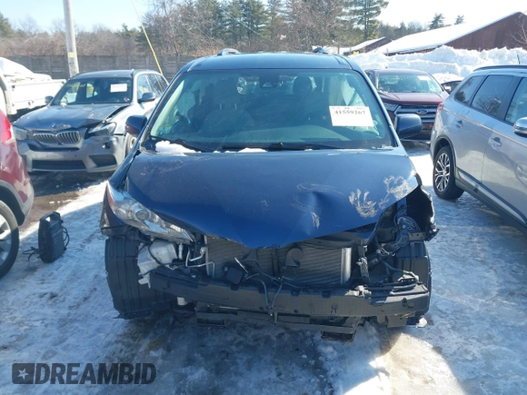 2019 Toyota Sienna LE Auto Access Seat with VIN 5TDKZ3DC0KS017417, listed as a IAAI auction lot 41559267 with 67,974 mi miles and . Bid and sale history available at DreamBid. Image 13.