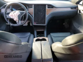 2019 Tesla Model S 100D с VIN 5YJSA1E45KF330891, выставлен на аукционе Copart как лот 48133005 с пробегом 53 018 миль миль и Списание • Salvage title. История ставок и продаж доступна на DreamBid. Изображение 8.