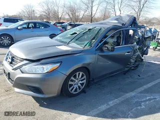 2018 Nissan Altima 2.5 SL with VIN 1N4AL3AP6JC471813, listed as a IAAI auction lot 41309916 with 1 mi miles. Bid and sale history available at carsss.com. Image 17.