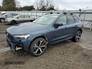 2023 Volvo XC60 Recharge Plug-In Hybrid Ultimate Dark Theme with VIN YV4H60DX0P1375509, listed as a Copart auction lot 46879715 with 0 mi miles and Salvage Title. Bid and sale history available at carsss.com. Image 1.
