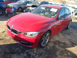 2013 BMW 3 Series 328i with VIN WBA3A5C54DF357700, listed as a IAAI auction lot 41341664 with 1 mi miles. Bid and sale history available at carsss.com. Image 2.