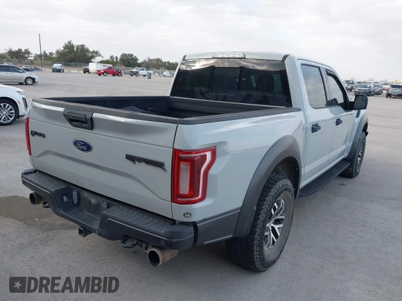 2017 Ford F-150 Raptor with VIN 1FTFW1RG2HFC86389, listed as a IAAI auction lot 41292759 with Not Provided miles and . Bid and sale history available at carsss.com. Image 4.