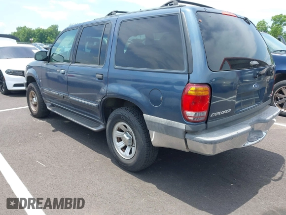 2001 Ford Explorer XLT with VIN 1FMZU63P71ZA76721, listed as a IAAI auction lot 42601740 with 352,645 mi miles and . Bid and sale history available at DreamBid. Image 3.