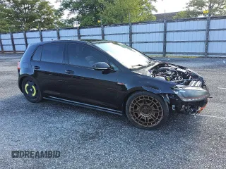 2015 Volkswagen GTI SE with VIN 3VW4T7AU9FM006613, listed as a Copart auction lot 72256364 with 133,851 mi miles and Clean Title. Bid and sale history available at DreamBid. Image 3.