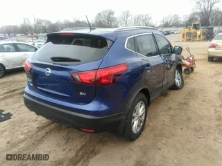 2018 Nissan Rogue Sport S with VIN JN1BJ1CP7JW151343, listed as a IAAI auction lot 41765611 with 61,118 mi miles. Bid and sale history available at carsss.com. Image 4.
