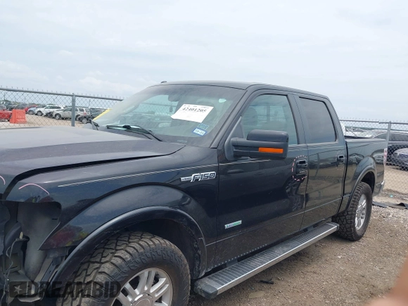 2014 Ford F-150 XL with VIN 1FTFW1CT8EKF20950, listed as a IAAI auction lot 42401205 with 120,735 mi miles and . Bid and sale history available at DreamBid. Image 14.