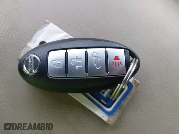 2011 Nissan Murano S with VIN JN8AZ1MW0BW164691, listed as a IAAI auction lot 42187432 with 188,551 mi miles and . Bid and sale history available at DreamBid. Image 11.
