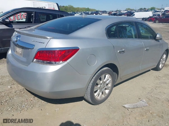 2012 Buick LaCrosse Leather with VIN 1G4GC5ER2CF171615, listed as a IAAI auction lot 42006037 with 136,591 mi miles. Bid and sale history available at carsss.com. Image 4.