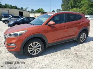 2016 Hyundai Tucson SE z VIN KM8J33A46GU120303, wystawiony jako Copart lot #57900515 z przebiegiem 93 177 mil mil oraz Czysty tytuł • Clean title. Historia ofert i sprzedaży dostępna na DreamBid. Obrazek 1.