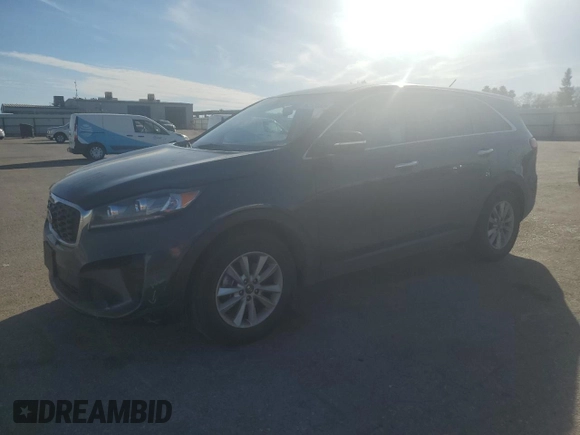 2019 Kia Sorento LX with VIN 5XYPG4A55KG455080, listed as a Copart auction lot 46253135 with 112,415 mi miles and Salvage Title. Bid and sale history available at DreamBid. Image 1.