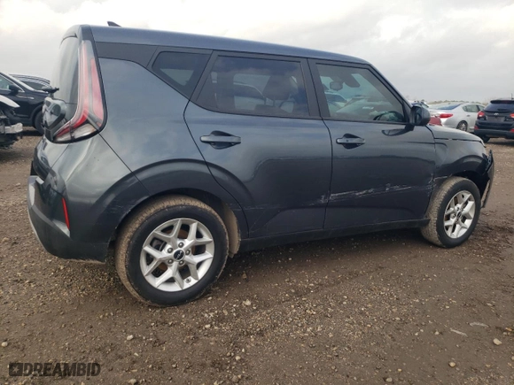 2023 Kia Soul S with VIN KNDJ23AU8P7205827, listed as a Copart auction lot 45362355 with 20,399 mi miles and Salvage Title. Bid and sale history available at carsss.com. Image 3.