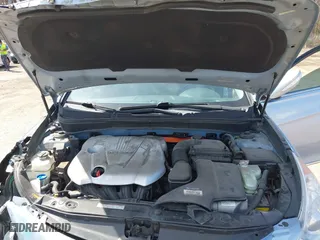 2015 Hyundai Sonata Hybrid Limited with VIN KMHEC4A45FA124754, listed as a IAAI auction lot 41875502 with 138,408 mi miles. Bid and sale history available at carsss.com. Image 10.