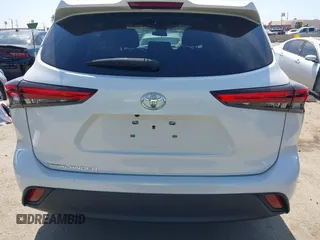 2020 Toyota Highlander L z VIN 5TDCZRAH1LS504828, wystawiony jako IAAI lot #41851081 z przebiegiem 17 695 mil mil oraz . Historia ofert i sprzedaży dostępna na DreamBid. Obrazek 16.