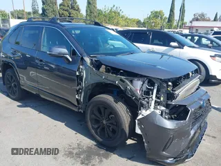 2024 Toyota RAV4 Hybrid SE z VIN 2T3T6RFV1RW050174, wystawiony jako IAAI lot #42652451 z przebiegiem 18 679 mil mil oraz . Historia ofert i sprzedaży dostępna na DreamBid. Obrazek 1.