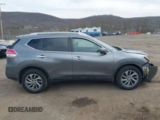 2015 Nissan Rogue SL with VIN 5N1AT2MV9FC858339, listed as a IAAI auction lot 41847604 with 147,894 mi miles. Bid and sale history available at carsss.com. Image 13.