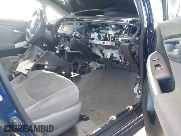 2013 Toyota Prius One with VIN JTDKN3DU8D1689407, listed as a IAAI auction lot 41834806 with 178,826 mi miles and . Bid and sale history available at DreamBid. Image 5.