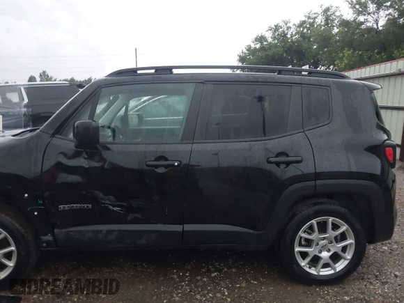 2022 Jeep Renegade Latitude with VIN ZACNJDB14NPN48047, listed as a IAAI auction lot 42494403 with 42,598 mi miles and . Bid and sale history available at DreamBid. Image 14.