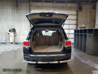 2013 Toyota Highlander with VIN 5TDBK3EH0DS200284, listed as a Copart auction lot 46678105 with 180,456 mi miles and Salvage Title. Bid and sale history available at carsss.com. Image 6.