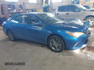 2017 Toyota Camry XLE z VIN 4T1BF1FK9HU806229, wystawiony jako IAAI lot #41654349 z przebiegiem 150 556 mil mil oraz . Historia ofert i sprzedaży dostępna na DreamBid. Obrazek 1.