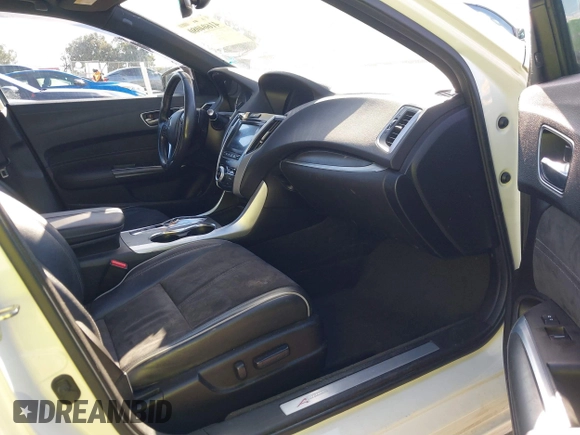 2018 Acura TLX w/A-SPEC Pkg with VIN 19UUB2F67JA003073, listed as a IAAI auction lot 41604080 with 121,078 mi miles. Bid and sale history available at carsss.com. Image 5.