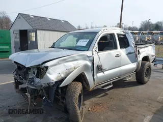 2007 Toyota Tacoma with VIN 5TELU42N37Z324958, listed as a IAAI auction lot 41791440 with 341,622 mi miles and . Bid and sale history available at DreamBid. Image 6.