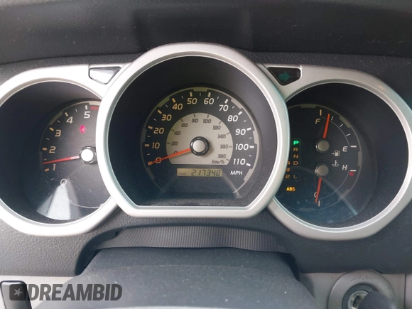 2004 Toyota 4Runner SR5 with VIN JTEBT14R648014227, listed as a IAAI auction lot 41582930 with 217,348 mi miles and . Bid and sale history available at DreamBid. Image 7.