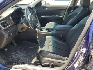2018 Kia Optima LX z VIN 5XXGT4L35JG191868, wystawiony jako Copart lot #56230865 z przebiegiem 128 208 mil mil oraz Czysty tytuł • Clean title. Historia ofert i sprzedaży dostępna na DreamBid. Obrazek 7.
