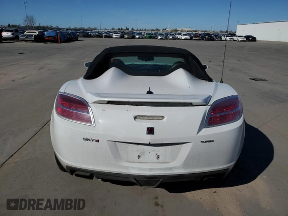 2007 Saturn Sky Red Line z VIN 1G8MG35X27Y141369, wystawiony jako Copart lot #48509535 z przebiegiem 131 024 mil mil oraz Czysty tytuł • Clean title. Historia ofert i sprzedaży dostępna na DreamBid. Obrazek 6.