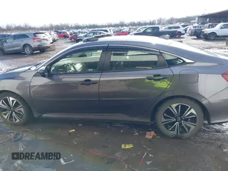 2018 Honda Civic EX-L z VIN JHMFC1F85JX014701, wystawiony jako IAAI lot #41467342 z przebiegiem 50 292 mil mil oraz . Historia ofert i sprzedaży dostępna na DreamBid. Obrazek 15.
