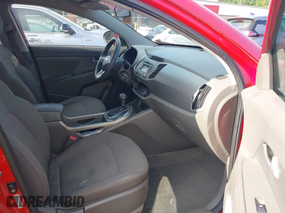 2011 Kia Sportage LX with VIN KNDPBCA22B7083676, listed as a IAAI auction lot 42702029 with 252,143 mi miles and . Bid and sale history available at DreamBid. Image 5.