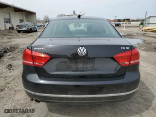 2015 Volkswagen Passat 1.8T Sport with VIN 1VWBT7A36FC081110, listed as a Copart auction lot 51489835 with 211,476 mi miles and Clean Title. Bid and sale history available at carsss.com. Image 6.