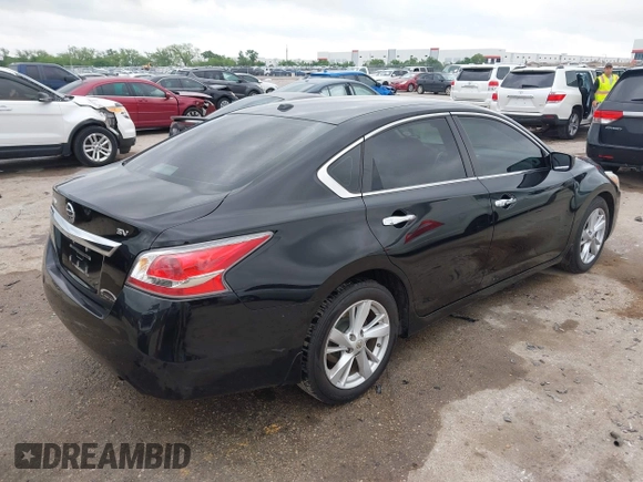 2015 Nissan Altima SL z VIN 1N4AL3AP5FC189105, wystawiony jako IAAI lot #42120835 z przebiegiem 140 341 mil mil oraz . Historia ofert i sprzedaży dostępna na DreamBid. Obrazek 4.