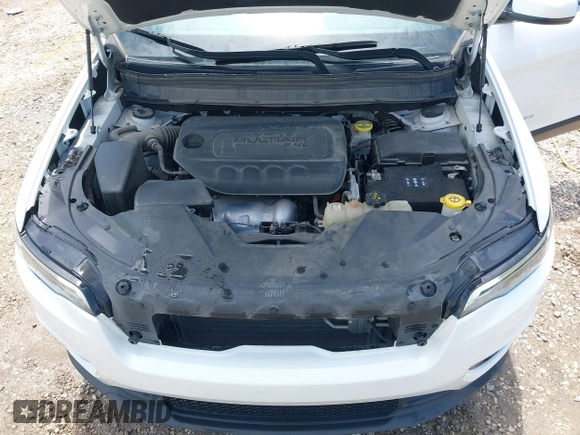 2020 Jeep Cherokee Latitude Plus с VIN 1C4PJLLB5LD561205, выставлен на аукционе IAAI как лот 42413401 с пробегом 44 468 миль миль и . История ставок и продаж доступна на DreamBid. Изображение 10.