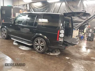 2016 Land Rover LR4 HSE Lux with VIN SALAK2V69GA812255, listed as a IAAI auction lot 41499697 with 82,075 mi miles and . Bid and sale history available at DreamBid. Image 3.