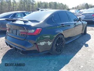 2024 BMW M3 Competition xDrive z VIN WBS43AY04RFT17592, wystawiony jako IAAI lot #41868040 z przebiegiem Nie podano mil oraz . Historia ofert i sprzedaży dostępna na DreamBid. Obrazek 4.