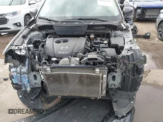 2018 Mazda CX-5 Grand Touring with VIN JM3KFBDM8J0441867, listed as a IAAI auction lot 41565147 with 62,466 mi miles. Bid and sale history available at carsss.com. Image 13.