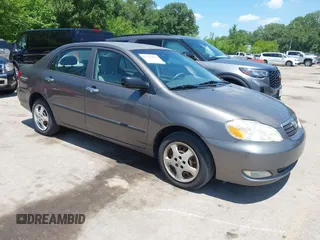 2005 Toyota Corolla CE z VIN 1NXBR32E85Z396750, wystawiony jako IAAI lot #42560864 z przebiegiem 240 893 mil mil oraz . Historia ofert i sprzedaży dostępna na DreamBid. Obrazek 1.