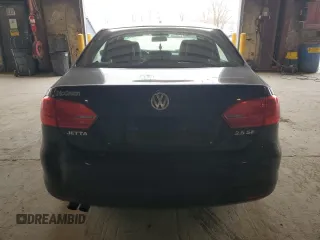 2013 Volkswagen Jetta SE with VIN 3VWDX7AJXDM427263, listed as a Copart auction lot 52502585 with 243,457 mi miles and Salvage title. Bid and sale history available at DreamBid. Image 6.